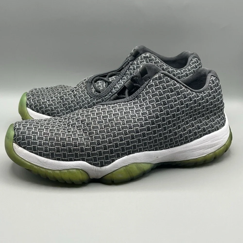 Air Jordan Future Low Wolf Grey Emerald Rise - Men's Size 10.5 USED